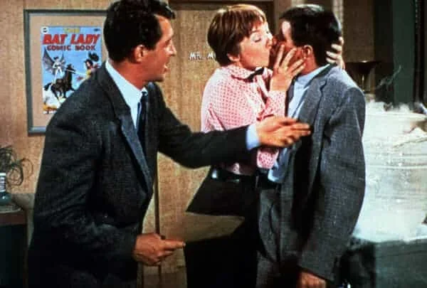 Jerry Lewis, Dean Martin & Shirley McLaine © Paramount Pictures