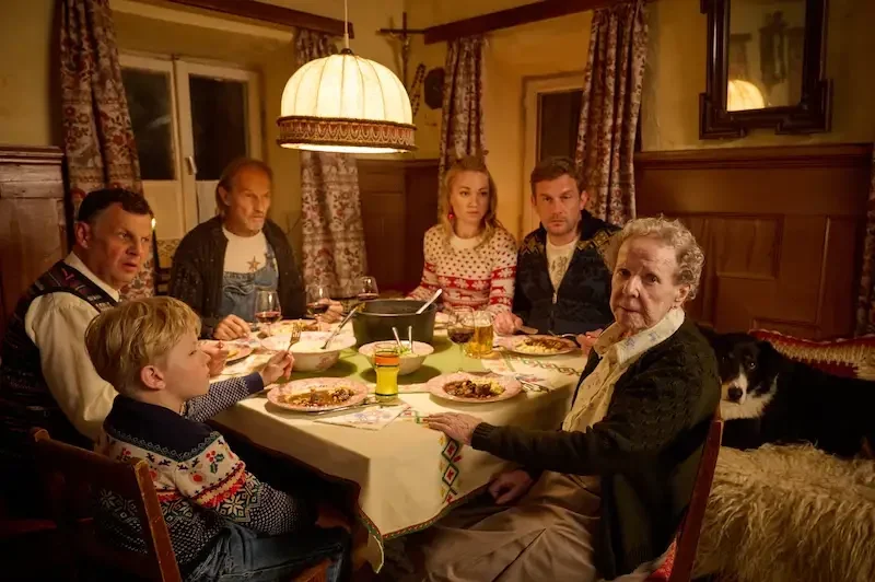 Rehragout-Rendezvous: Die Eberhofers an Weihnachten