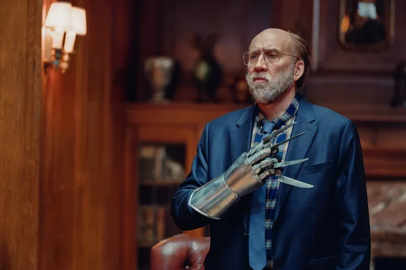 dream scenario: nicolas cage mit krallenhandschuh