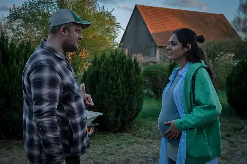 filmszene maria trifft auf mike